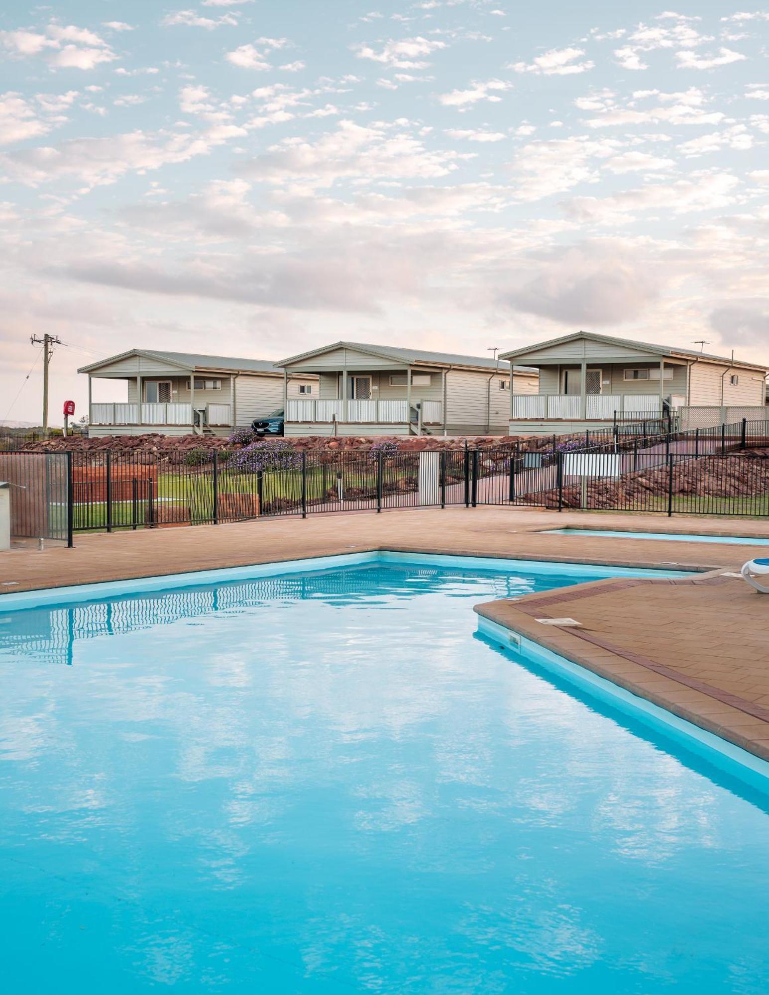 Kalbarri Red Bluff Tourist Park Hotel Ngoại thất bức ảnh